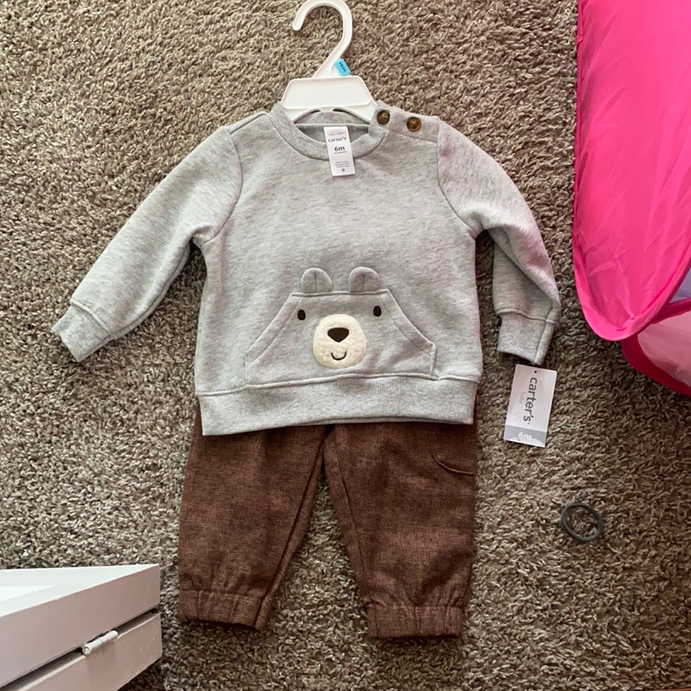 Carters Set